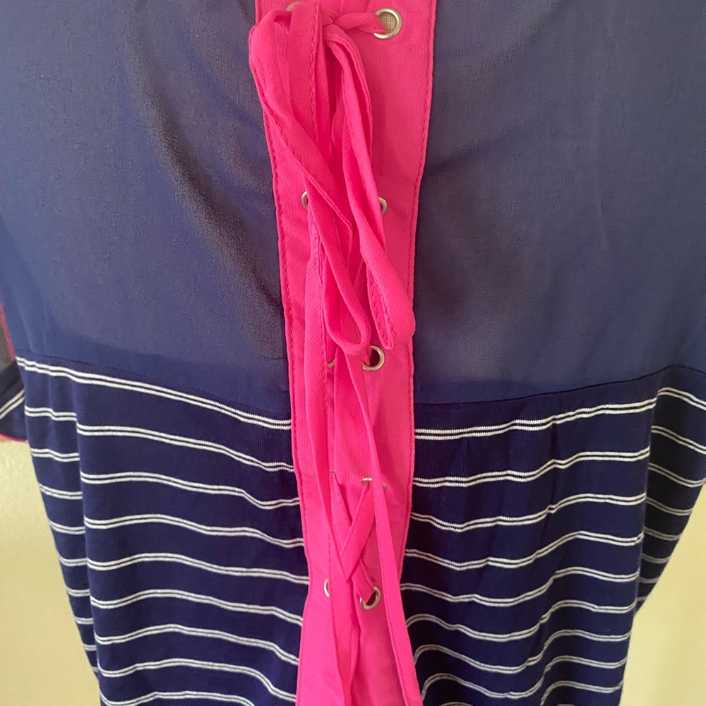 Miss Daisy Short Sleeved Blouse - Picture 7 of 9